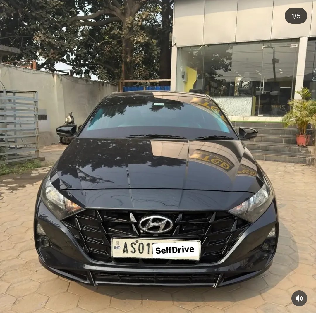 Hyundai i20 self-drive rental